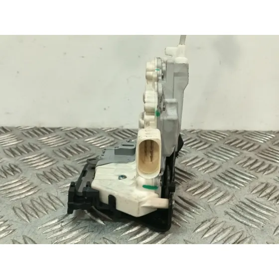 Cerradura Puerta Trasera Derecha para Audi Q7 (4Lb)