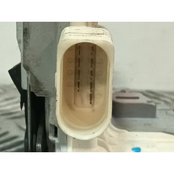 Cerradura Puerta Trasera Izquierda para Audi Q7 (4Lb)
