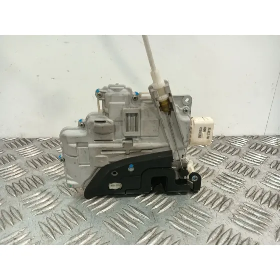 Cerradura Puerta Trasera Izquierda para Audi Q7 (4Lb)