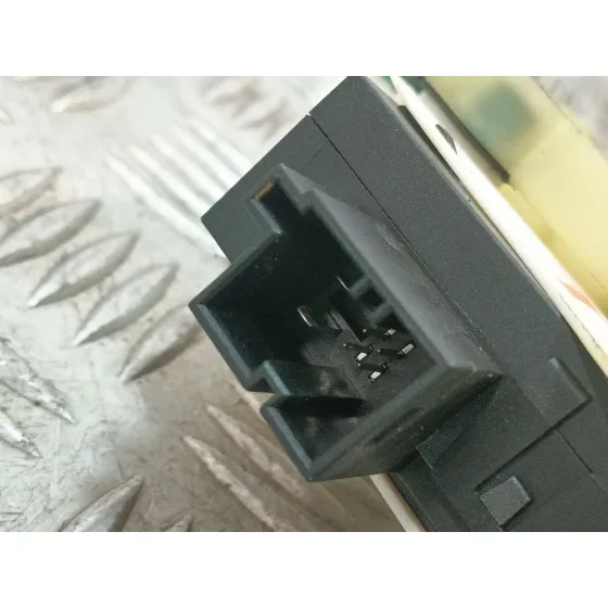 Elevalunas Trasero Izquierdo para Audi Q7 (4Lb)