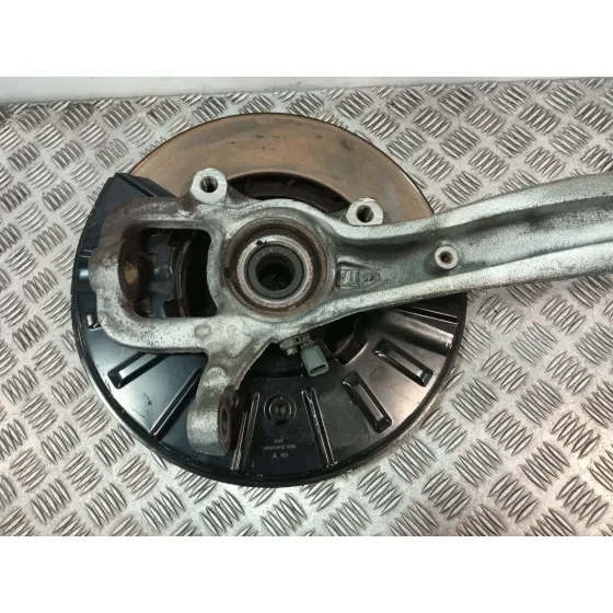 Mangueta Delantera Derecha para Audi Q7 (4Lb)