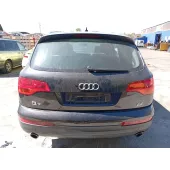 Porton Trasero para Audi Q7 (4Lb)