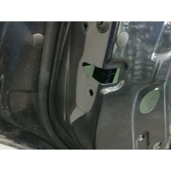 Puerta Trasera Izquierda para Audi Q7 (4Lb)