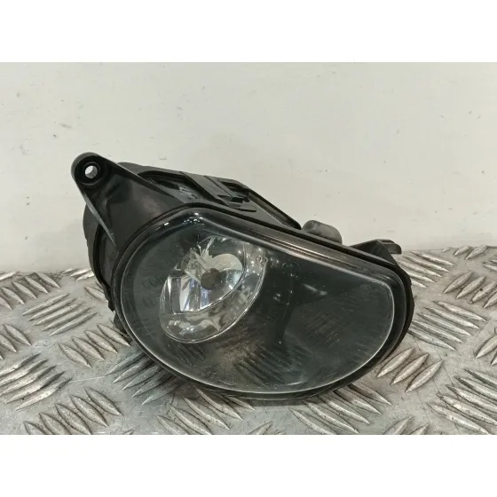 Faro Antiniebla Derecho para Audi Q7 (4Lb)