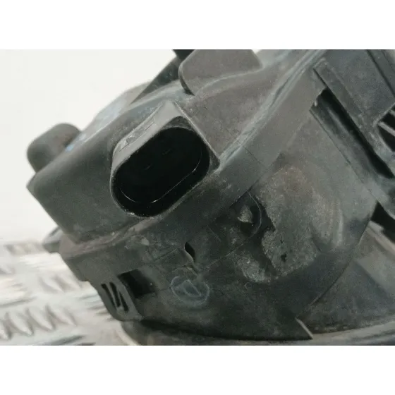 Faro Antiniebla Izquierdo para Audi Q7 (4Lb)