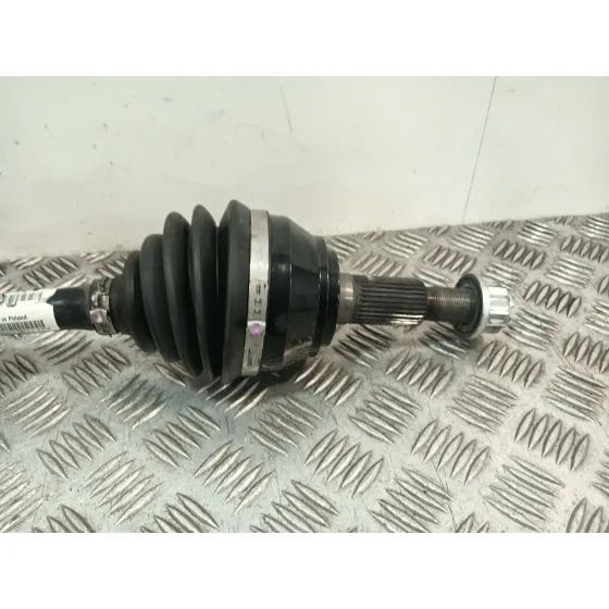 Transmision Delantera Izquierda para Audi Q7 (4Lb)