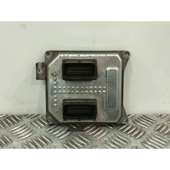 Centralita Motor Uce para Opel Zafira / Zafira Family B (A05)