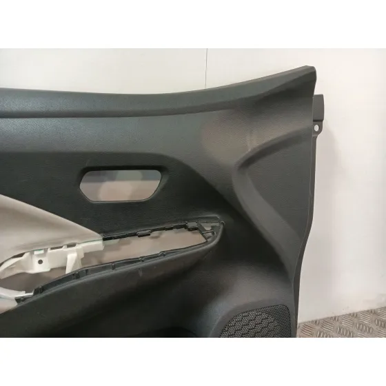 Guarnecido Puerta Delantera Izquierda para Nissan Micra V (K14)
