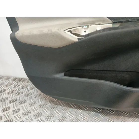 Guarnecido Puerta Delantera Izquierda para Nissan Micra V (K14)