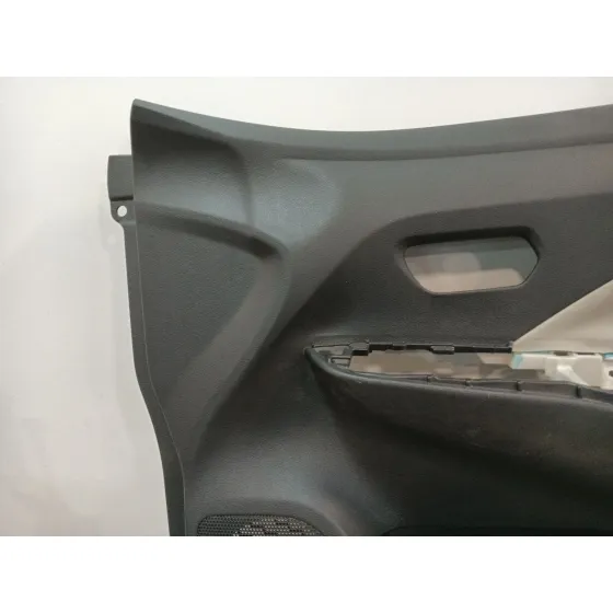 Guarnecido Puerta Delantera Derecha para Nissan Micra V (K14)