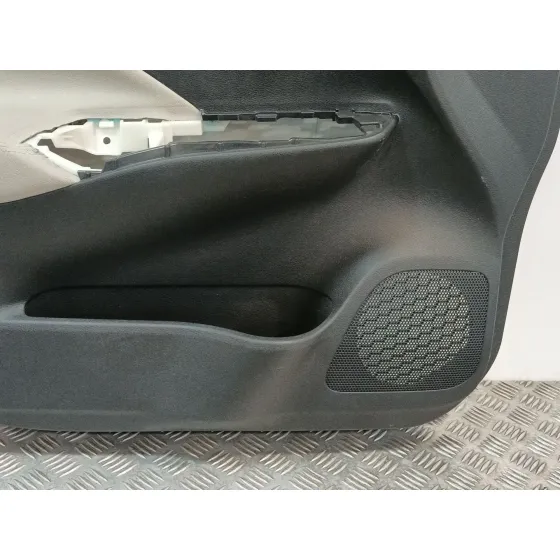 Guarnecido Puerta Delantera Izquierda para Nissan Micra V (K14)