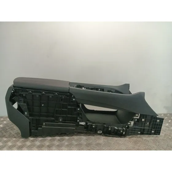 Consola Central para Nissan X-Trail I (T30)