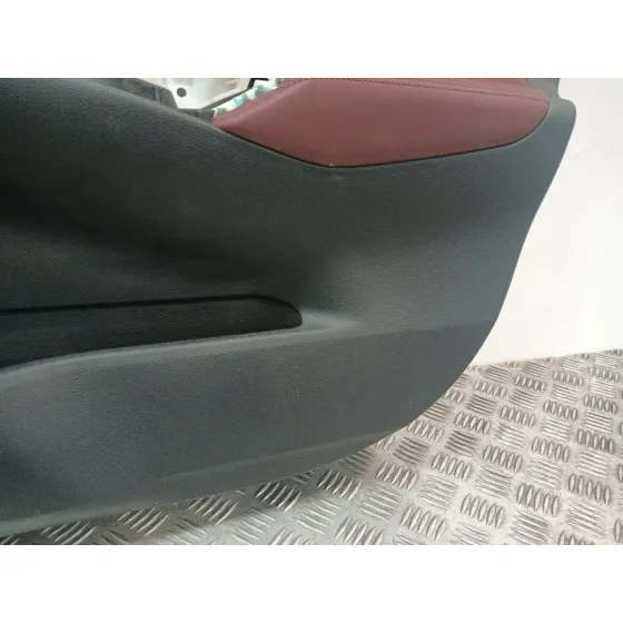 Guarnecido Puerta Delantera Derecha para Nissan Micra V (K14)