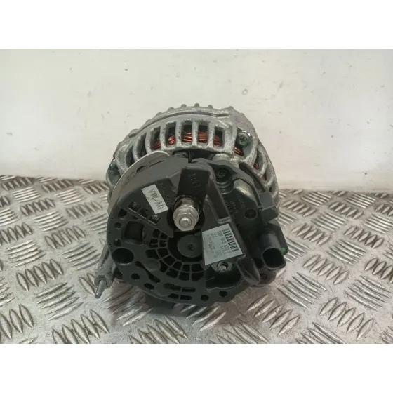 Alternador para Audi A4 B6 Avant (8E5)