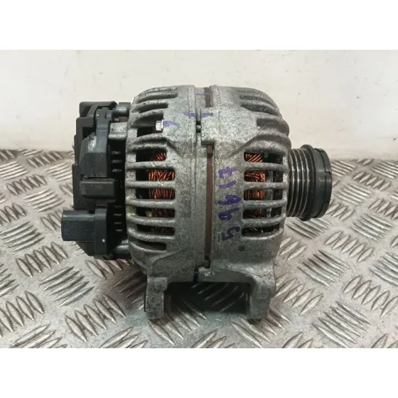 Alternador para Audi A4 B6 Avant (8E5)