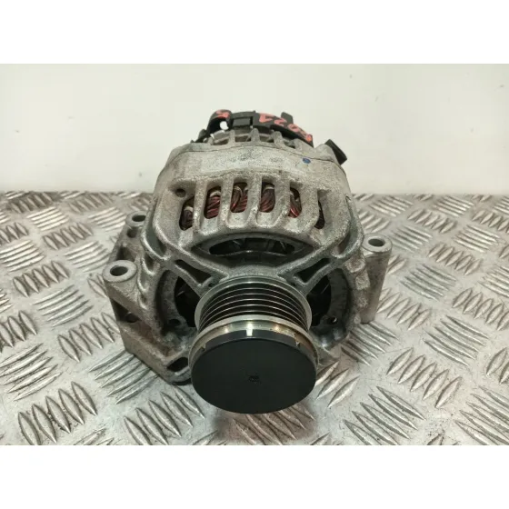 Alternador para Opel Corsa D (S07)