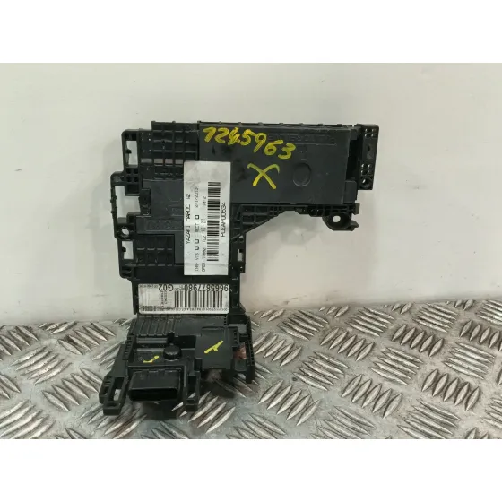 Caja Fusibles para Peugeot 508 Sw I (8E_)