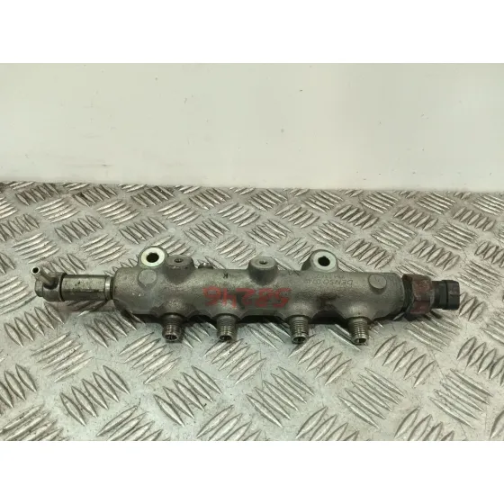 Rampa Inyectora para Mazda 5 Berl. (Cr)