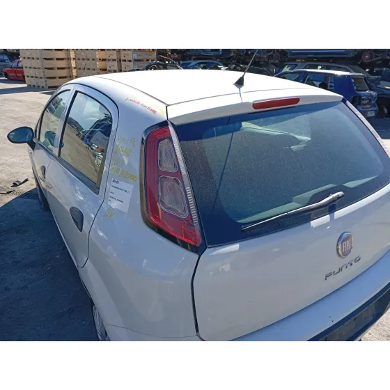 Piloto Trasero Izquierdo para Fiat Grande Punto (199_)