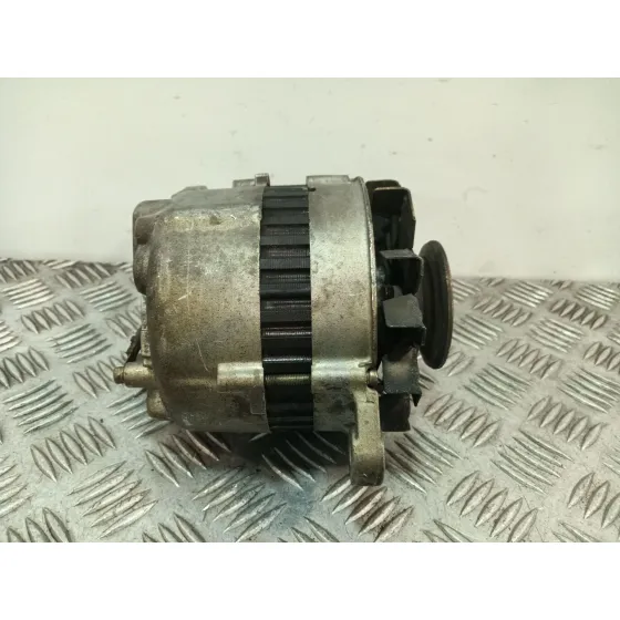Alternador para Nissan Vanette Furgoneta (_C22)