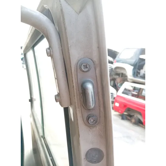 Cerradura Puerta Corredera Derecha para Nissan Vanette Furgoneta (_C22)