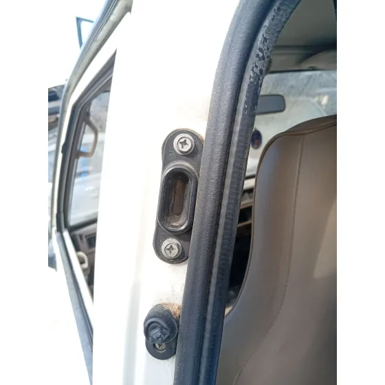 Cerradura Puerta Corredera Derecha para Nissan Vanette Furgoneta (_C22)
