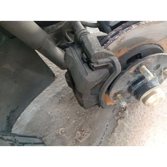 Pinza Freno Delantera Derecha para Nissan Vanette Furgoneta (_C22)