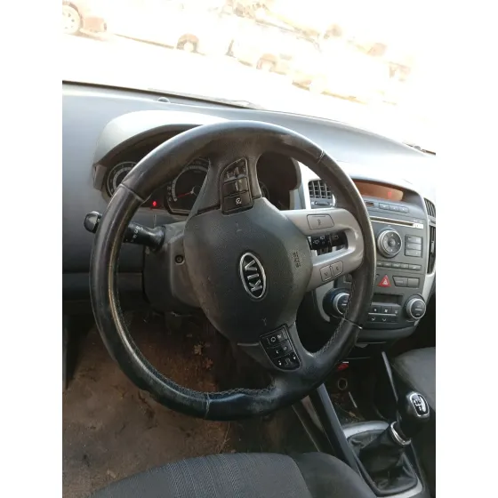 Volante para Kia Cee'd Hatchback (Ed)