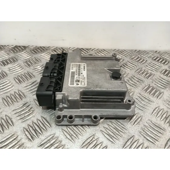Centralita Motor Uce para Peugeot 308 Sw I (4E_, 4H_)