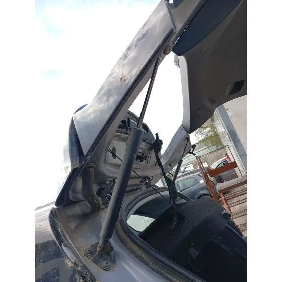 Amortiguadores Maletero / Porton para Opel Crossland X / Crossland (P17, P2Qo)