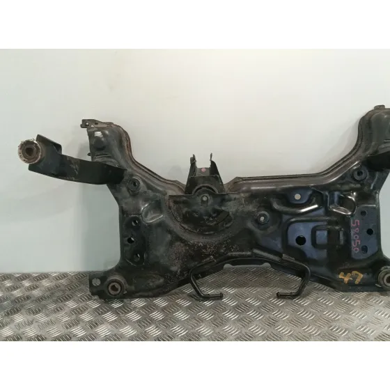 Puente Delantero para Mazda 3 Lim. (Bl)