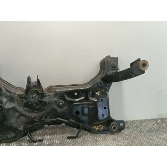 Puente Delantero para Mazda 3 Lim. (Bl)