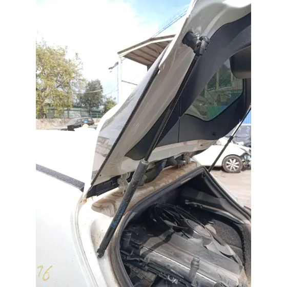 Amortiguadores Maletero / Porton para Mercedes-Benz Clase A (W176)
