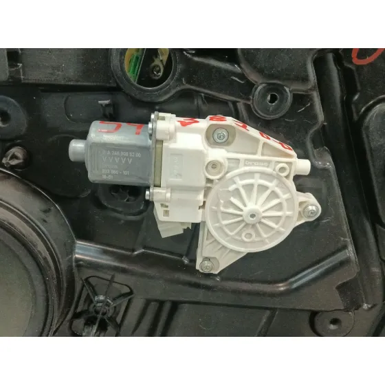 Elevalunas Delantero Derecho para Mercedes-Benz Clase A (W176)