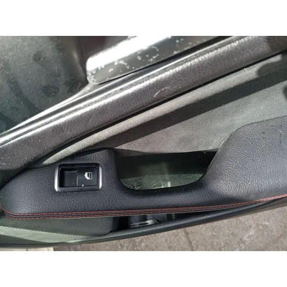 Mando Elevalunas Delantero Derecho para Mercedes-Benz Clase A (W176)