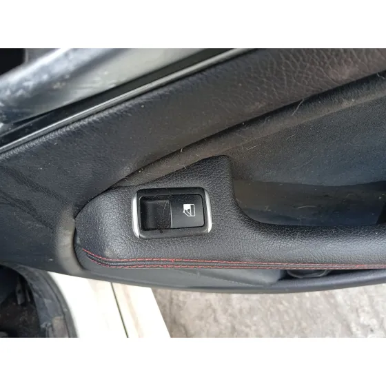 Mando Elevalunas Trasero Derecho para Mercedes-Benz Clase A (W176)