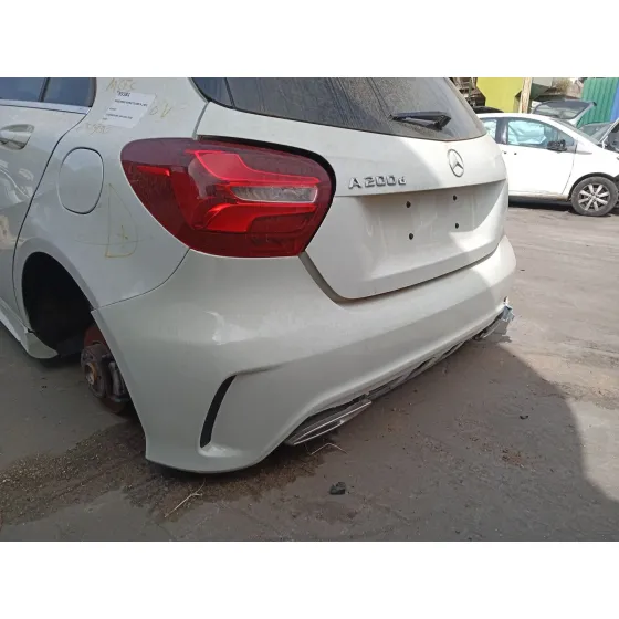 Paragolpes Trasero para Mercedes-Benz Clase A (W176)