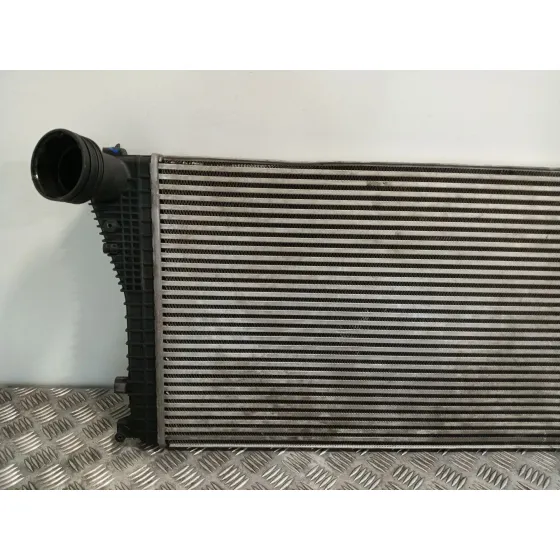 Intercooler para Volkswagen Golf V (1K1)