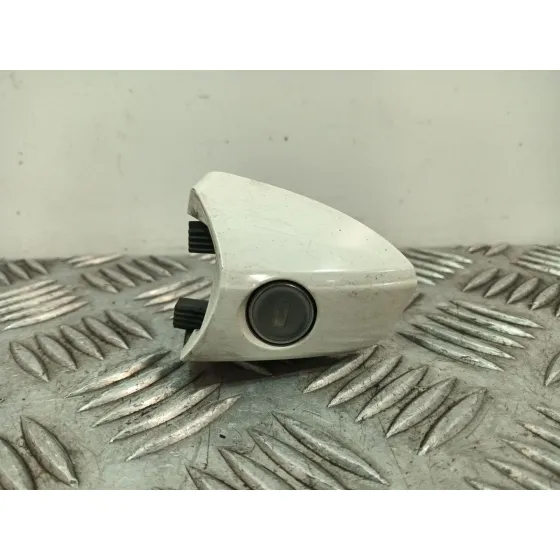 Bombin Puerta Delantera Izquierda para Mercedes-Benz Clase A (W176)