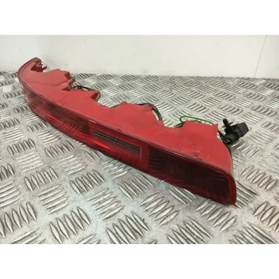 Piloto Trasero Inferior Izquierdo para Audi Q7 (4Lb)