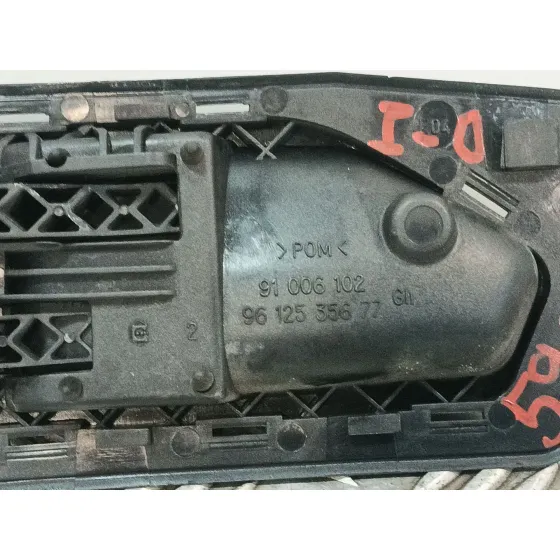Maneta Interior Delantera Izquierda para Peugeot 306 Berlina 3/4/5 Puertas (S2)