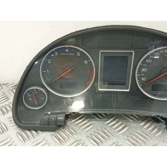 Cuadro Instrumentos para Audi A4 B6 (8E2)