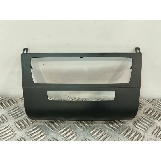 Moldura para Bmw 1 (E81)
