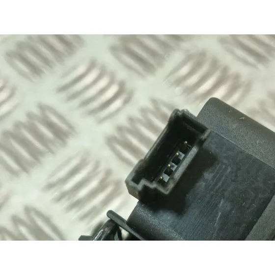 Cerradura Maletero / Porton para Bmw 1 (E81)