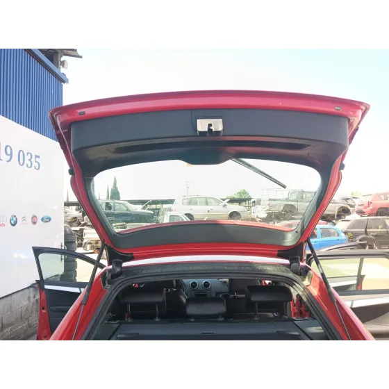 Porton Trasero para Audi A3 Sportback (8Pa)