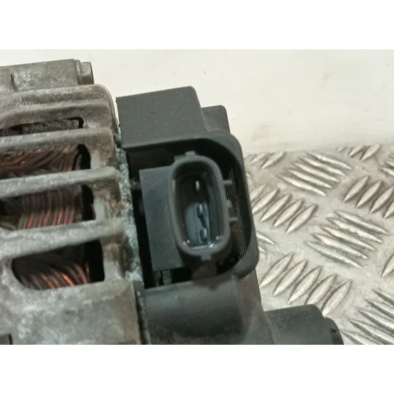 Alternador para Kia Cee'd