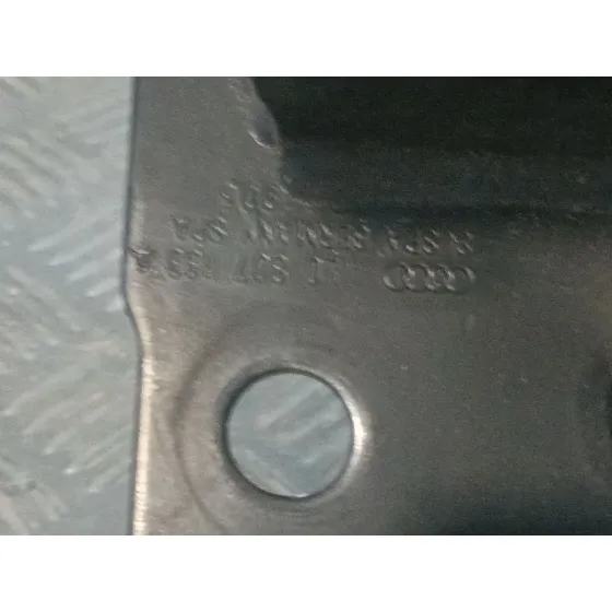 Refuerzo Paragolpes Delantero para Audi Q7 (4Lb)