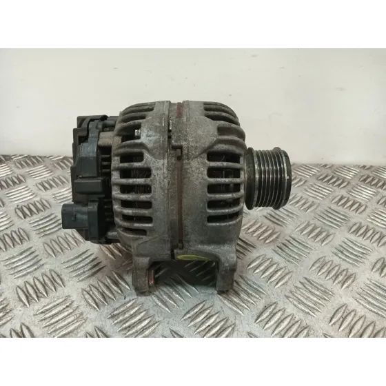 Alternador para Seat Leon (1P1)