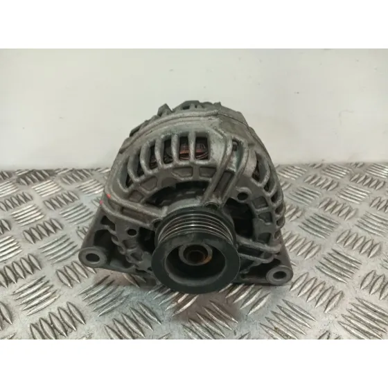 Alternador para Opel Corsa D (S07)
