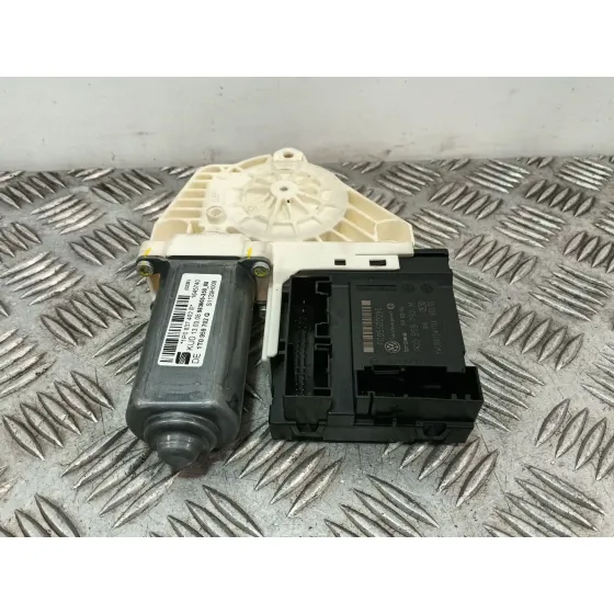 Motor Elevalunas Delantero Derecho para Seat Leon (1P1)
